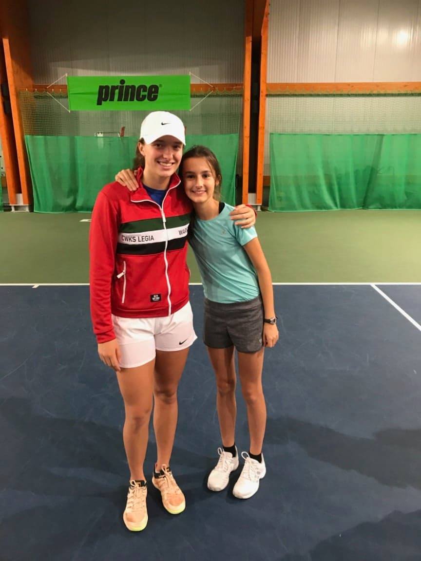 Emilka Nizio ze zwyciezczynia juniorskiego Wimbledonu 2018, Iga Swiatek