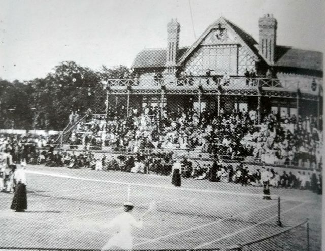 Lottie Dod i Helen Jackson na Northern Championship, 1892 r.